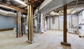 307 E Beaver St, Anderson, MO 64831