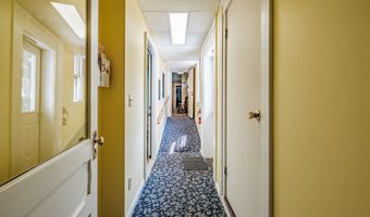 146 State St, Augusta, ME 04330
