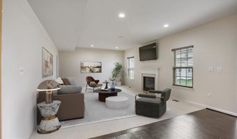 41597 HOFFMAN Dr, Aldie, VA 20105