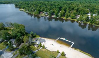 3055 Briarwood Dr, Tobyhanna, PA 18466