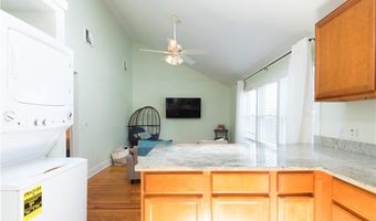 395 Aquidneck Ave, Middletown, RI 02842