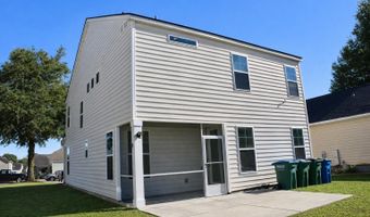 11 Kings Cross Ct, Beaufort, SC 29902