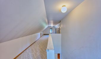 305 Central Ave W, Aurora, MN 55705