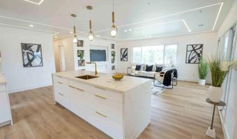 11078 Puebla Dr, La Mesa, CA 91941