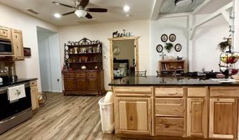102 Doporto Ct, Carlsbad, NM 88220