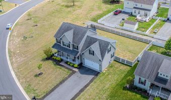 160 PONDS EDGE Dr, Felton, DE 19943
