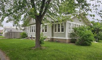 901 N 1ST St, Aberdeen, SD 57401