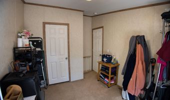 33 Blueberry Rd, Ossipee, NH 03814