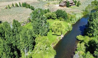 900 Little Wood Reservoir Rd, Carey, ID 83320
