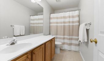 226 Arbor Trails Dr, Ballwin, MO 63021