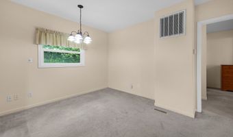 97 DRESDEN St, Astoria, OR 97103