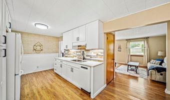 2716 Russell Rd, Ashtabula, OH 44004