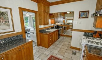 2182 Stanford Ave, Baton Rouge, LA 70808