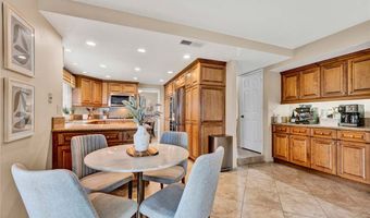 780 S Highland Ln, Anaheim, CA 92807