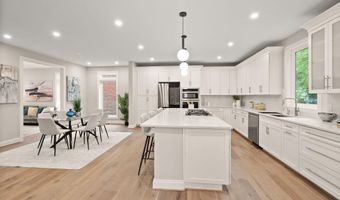 5709 5TH St S, Arlington, VA 22204