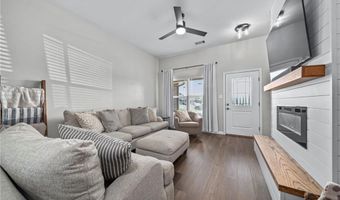 209 Bridgewater Dr, Barling, AR 72923