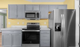 2851 E Chasewood Dr, Ammon, ID 83406
