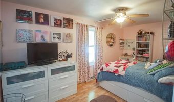 2401 Crislisa Dr, Alton, IL 62002