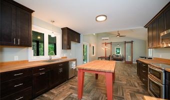 10410 Robins Nest Ln, Ark, VA 23061