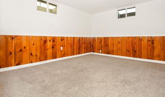 1502 WILLOW Dr, Cheyenne, WY 82001