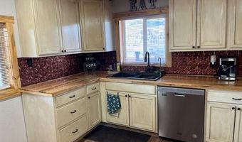 699 Stephens Rd, Challis, ID 83226