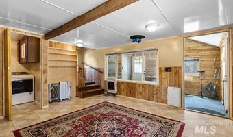 15 Little Donner Dr, Cascade, ID 83611