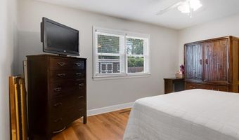 610 Summit Dr, Albany, GA 31707