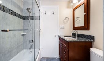 534 S Dryden Pl, Arlington Heights, IL 60005