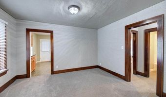 411 W Chestnut Ave, Arkansas City, KS 67005