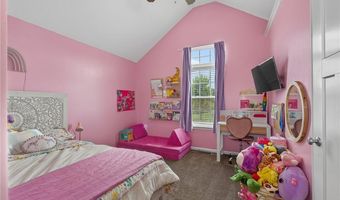 6994 141st St, Basehor, KS 66007