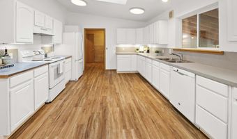 89022 WELCH Rd, Astoria, OR 97103