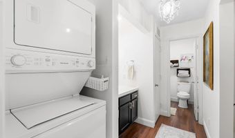1295 Lake Shore Dr 206 B, Columbus, OH 43204