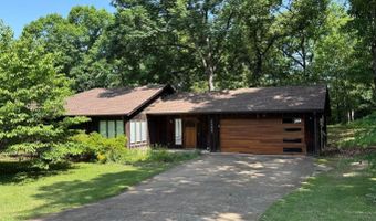 2985 Shade Tree Dr, Batesville, AR 72501