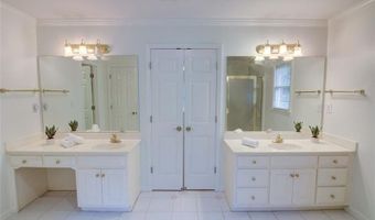 5404 Chaversham Ln, Peachtree Corners, GA 30092