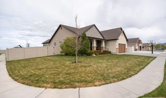 890 Dell Rd, Chubbuck, ID 83202