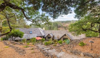1105 White Oak Dr, Santa Rosa, CA 95409