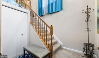 10- L SANDSTONE Ct, Annapolis, MD 21403