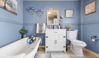 2126 S Arch Ave, Alliance, OH 44601