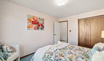 4417 EVERTON Dr, Cheyenne, WY 82009