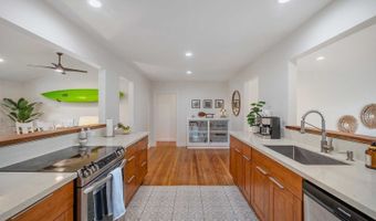 244 Awakea Rd, Kailua, HI 96734