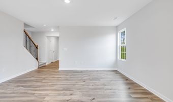 22 A Regent St, Camden, SC 29020