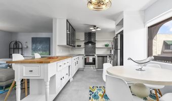 2510 Clairemont Dr 303, San Diego, CA 92117