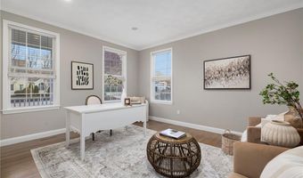 5 Morgan Ct, Lincoln, RI 02865