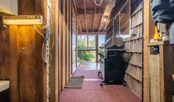 57669 PARKERSBURG Rd, Bandon, OR 97411