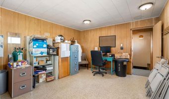 407 NW Lincoln St, Adams, MN 55909