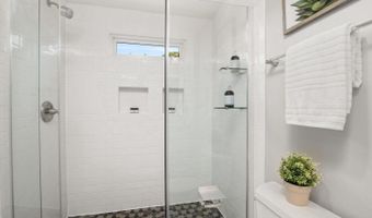 613 LONGFELLOW St NW, Washington, DC 20011