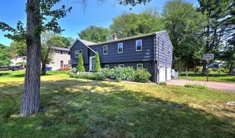 11 Ark Rd, Branford, CT 06405