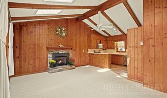 455 Boulder Gardens Rd, Banner Elk, NC 28604