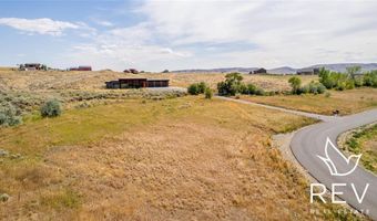 21 Tailwinds Dr, Cody, WY 82414