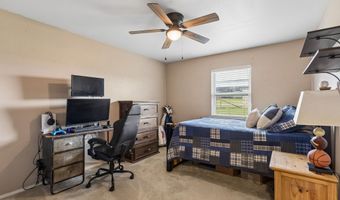 1087 County Road 2395, Alvord, TX 76225